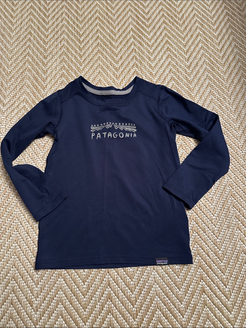 Patagonia kids navy Capilene baselayer thermal top only
